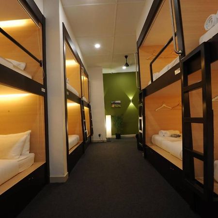 Star Anise Boutique Capsules Hotel Colombo Exterior photo