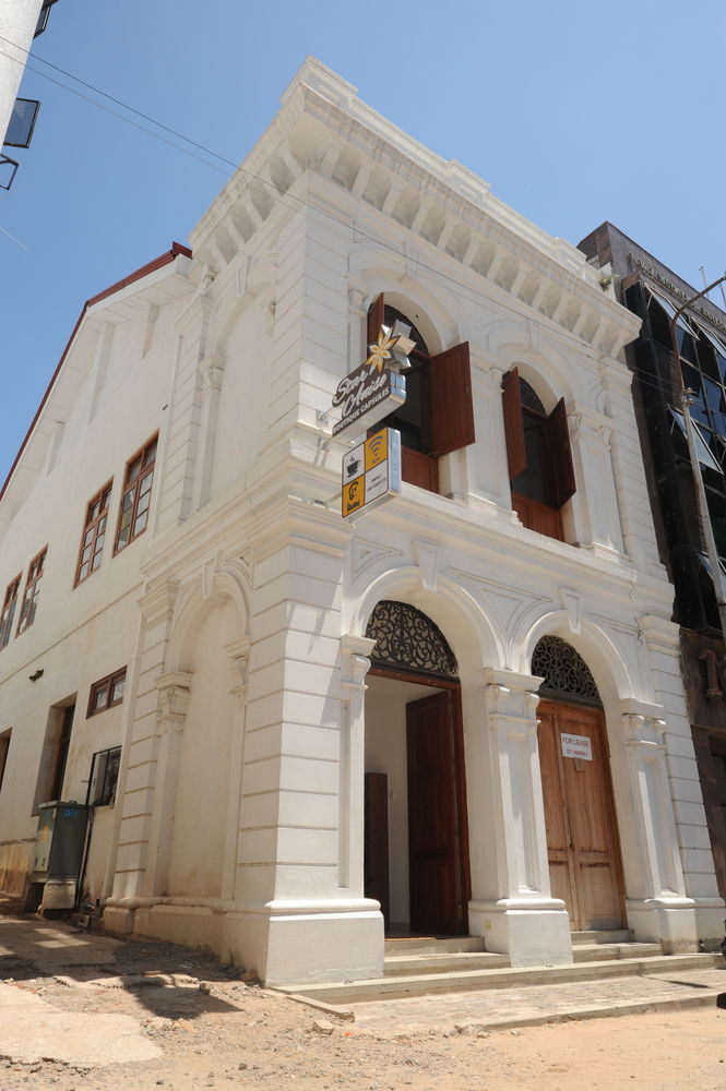 Star Anise Boutique Capsules Hotel Colombo Exterior photo