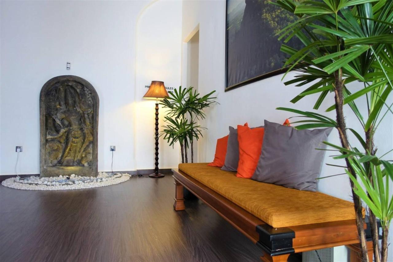 Star Anise Boutique Capsules Hotel Colombo Exterior photo